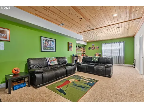 719 N East Street Joseph OR 97846