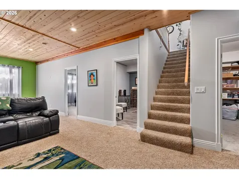 719 N East Street Joseph OR 97846