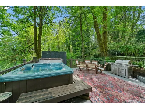 19655 Sun Circle West Linn OR 97068