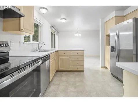 4077 SW 188th Avenue Beaverton OR 97078