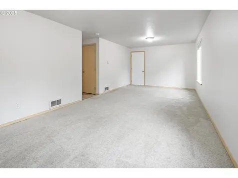 4077 SW 188th Avenue Beaverton OR 97078