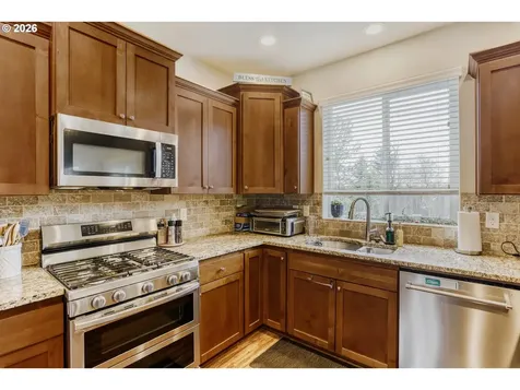 15823 SE Basalt Court Damascus OR 97089