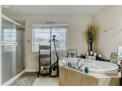 15823 SE Basalt Court Damascus OR 97089