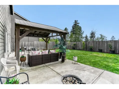 15823 SE Basalt Court Damascus OR 97089
