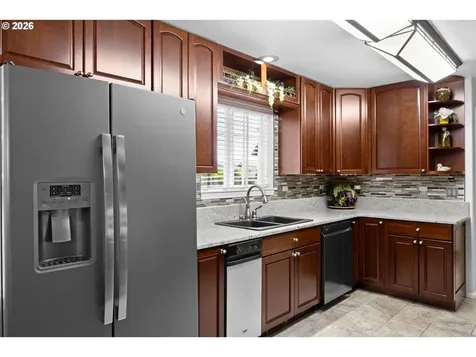 237 Cambridge Drive Sutherlin OR 97479