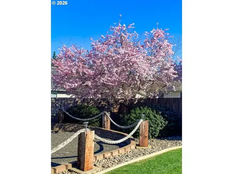 237 Cambridge Drive Sutherlin OR 97479