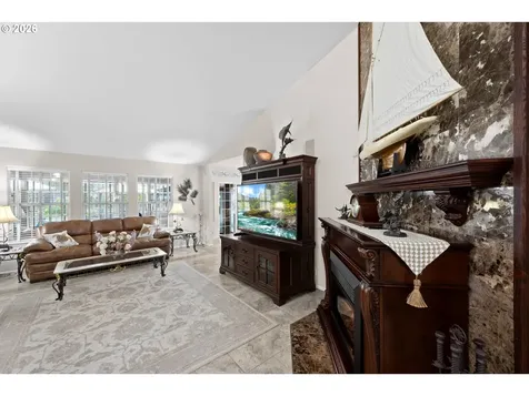 237 Cambridge Drive Sutherlin OR 97479