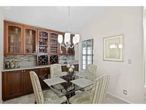 237 Cambridge Drive Sutherlin OR 97479