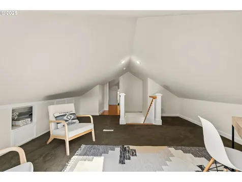 4405 NE Cleveland Avenue Portland OR 97211