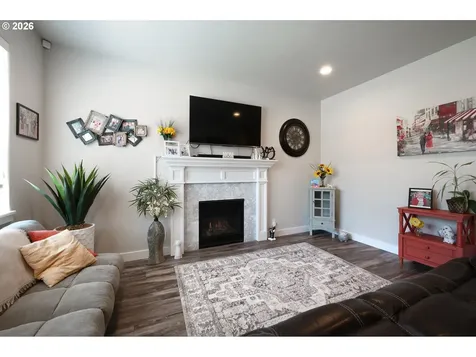 987 Pennington Court Eugene OR 97404