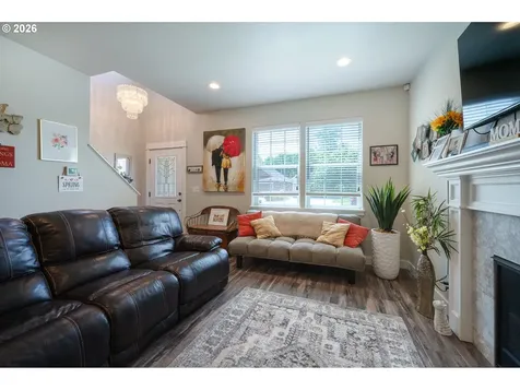 987 Pennington Court Eugene OR 97404