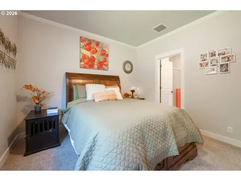 987 Pennington Court Eugene OR 97404