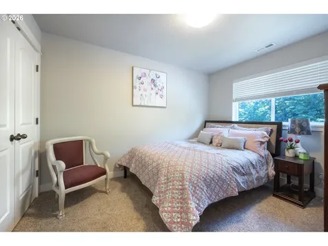 987 Pennington Court Eugene OR 97404