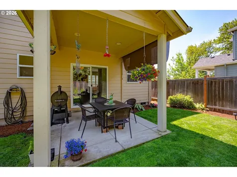 987 Pennington Court Eugene OR 97404