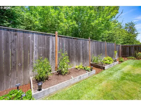 987 Pennington Court Eugene OR 97404
