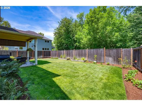 987 Pennington Court Eugene OR 97404