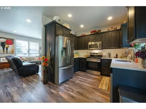 987 Pennington Court Eugene OR 97404