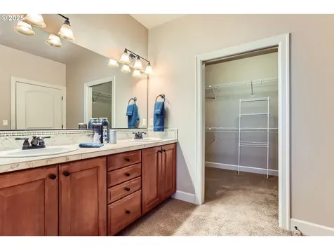3881 SW Eleven Mile Avenue Gresham OR 97080