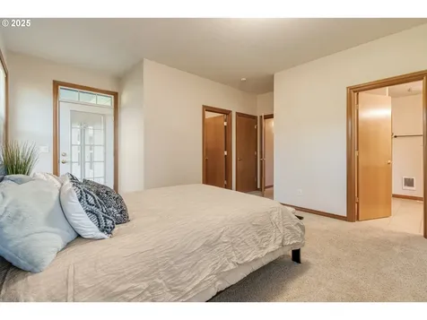 11853 Maxwell Court Oregon City OR 97045
