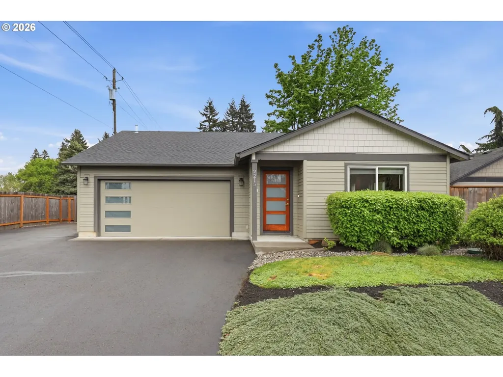 2215 NE 88th Street Vancouver WA 98665