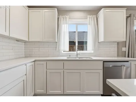 2215 NE 88th Street Vancouver WA 98665