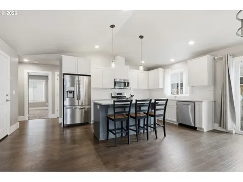 2215 NE 88th Street Vancouver WA 98665
