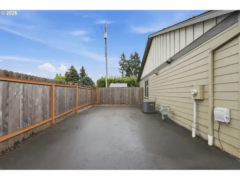 2215 NE 88th Street Vancouver WA 98665