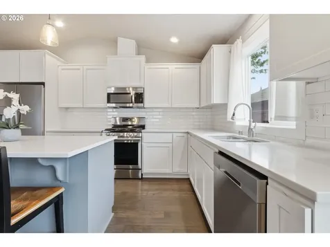 2215 NE 88th Street Vancouver WA 98665