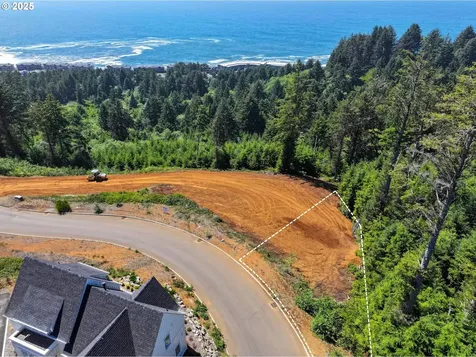 NE Lillian Lane Depoe Bay OR 97341