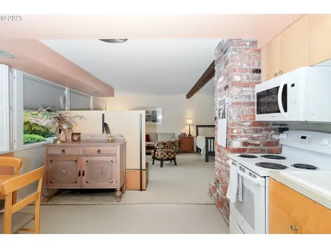 915 NW Westwood Place Corvallis OR 97330