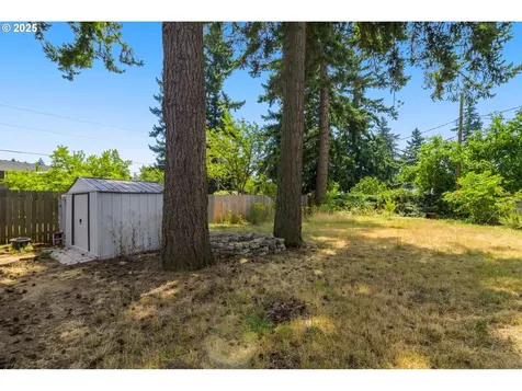 16836 NE Davis Street Portland OR 97230