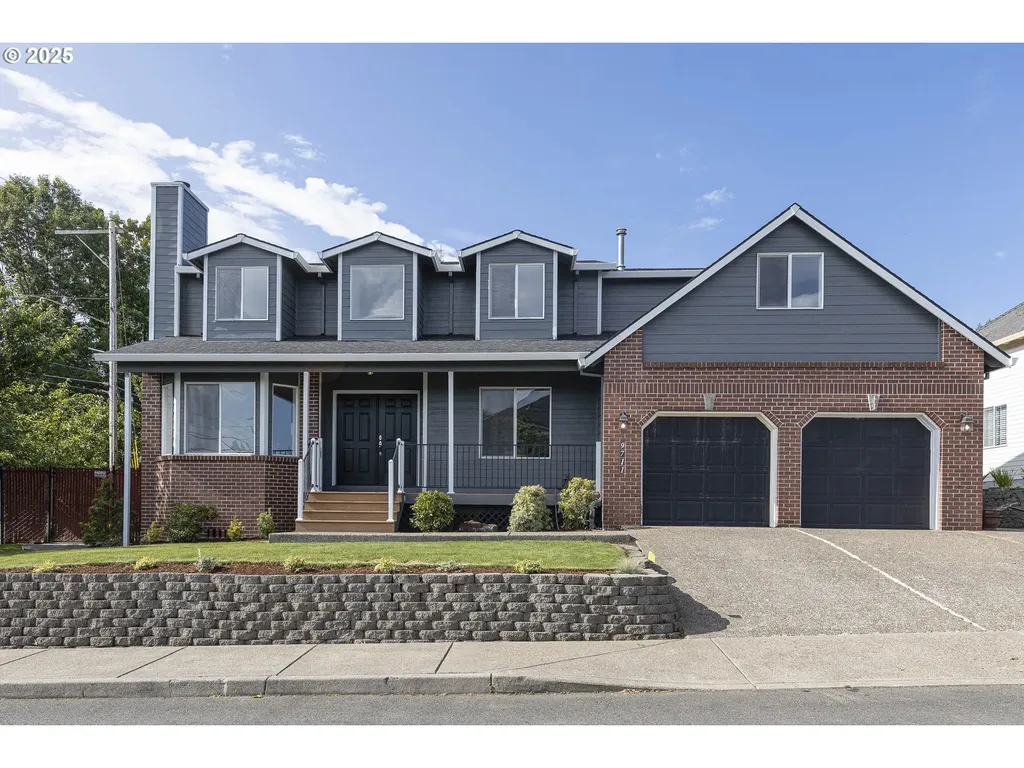 9711 SE Top O Scott Street Happy Valley OR 97086