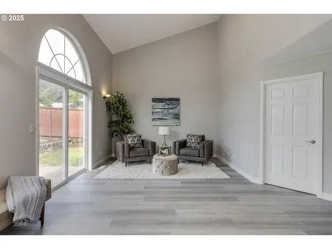 9711 SE Top O Scott Street Happy Valley OR 97086