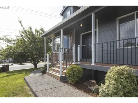 9711 SE Top O Scott Street Happy Valley OR 97086