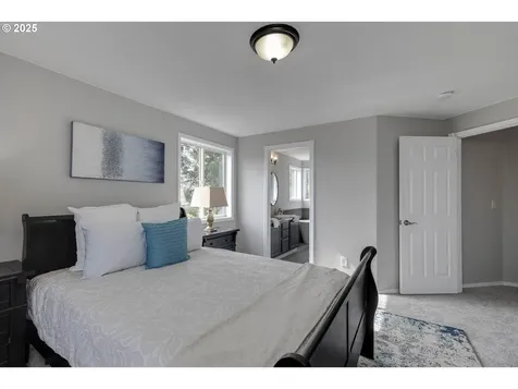 9711 SE Top O Scott Street Happy Valley OR 97086