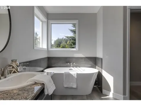 9711 SE Top O Scott Street Happy Valley OR 97086