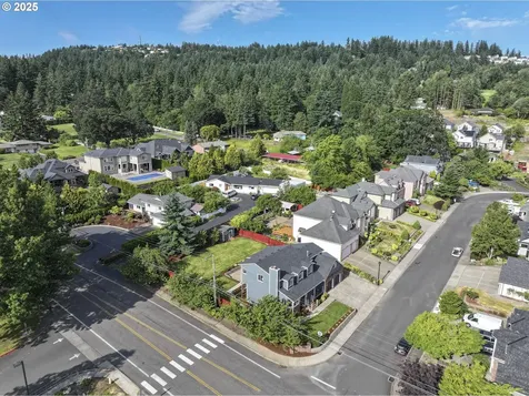 9711 SE Top O Scott Street Happy Valley OR 97086