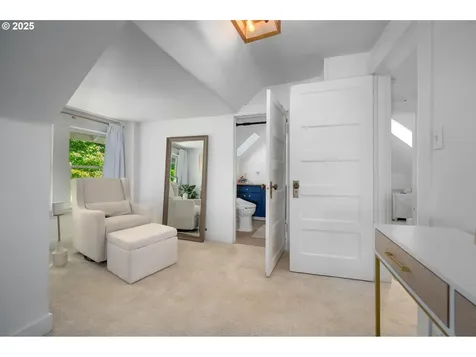 210 SE 60th Avenue Portland OR 97215