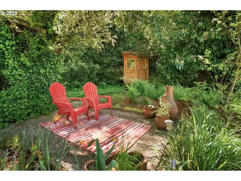 210 SE 60th Avenue Portland OR 97215