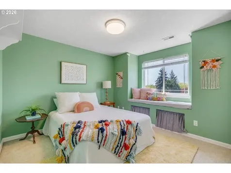 4819 SE Rex Drive Portland OR 97206