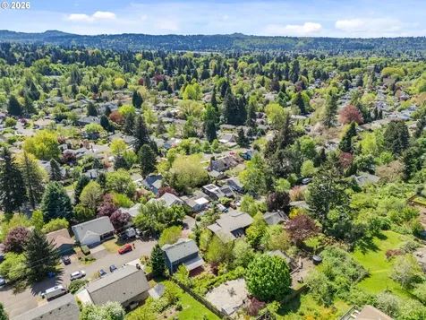 4819 SE Rex Drive Portland OR 97206