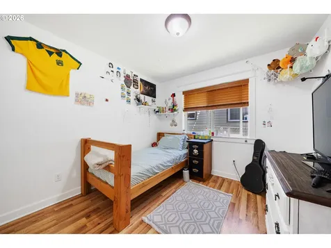 2207 8th Street Tillamook OR 97141