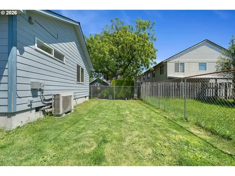 2207 8th Street Tillamook OR 97141