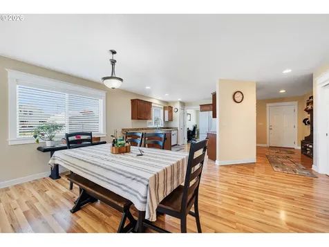 2207 8th Street Tillamook OR 97141