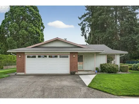 1240 N Juniper Street Canby OR 97013