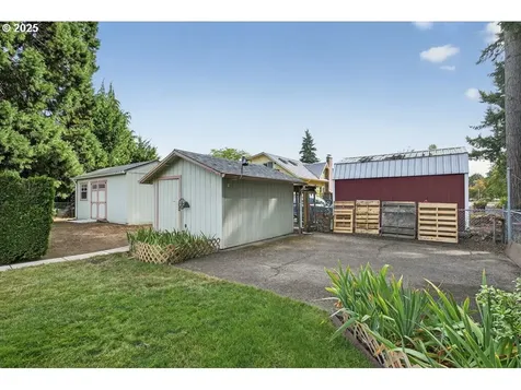 1240 N Juniper Street Canby OR 97013