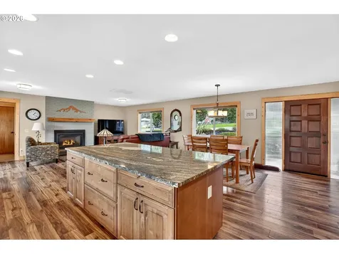 9732 SE Ladera Court Damascus OR 97089