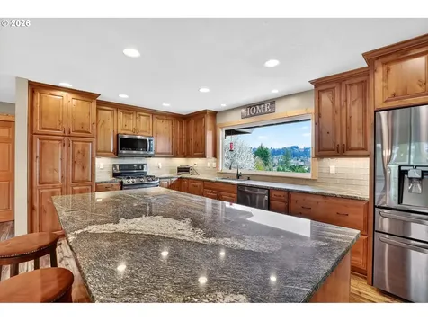 9732 SE Ladera Court Damascus OR 97089