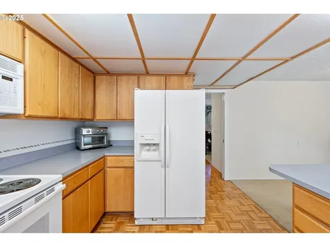 2769 Summer Lane Eugene OR 97404