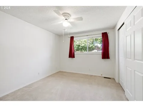 2769 Summer Lane Eugene OR 97404
